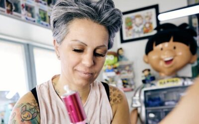 Auxerre: Aurelie Bailly-Nonat, infirmière reconvertie en artiste tatoueuse